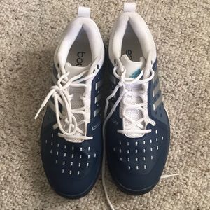 Adidas Tennis shoes